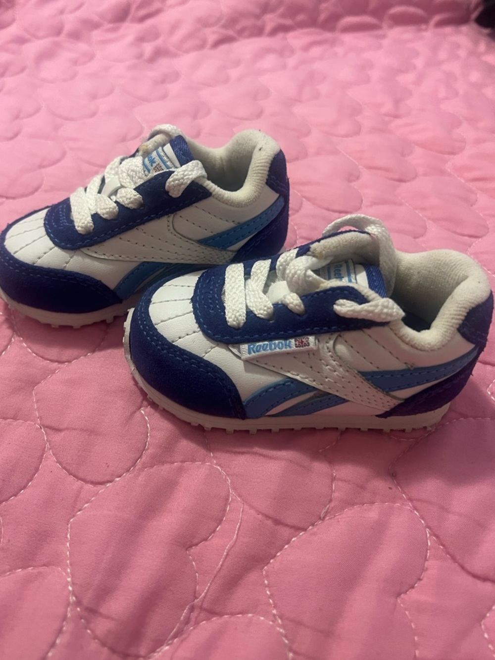 Vintage Reebok Infant White and Blue Sneakers